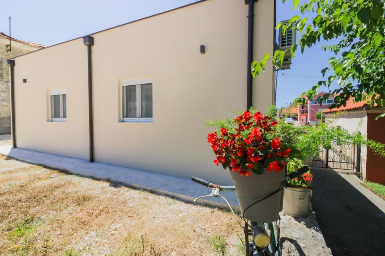 Donji Zemunik Rooms Zemunik מראה חיצוני תמונה