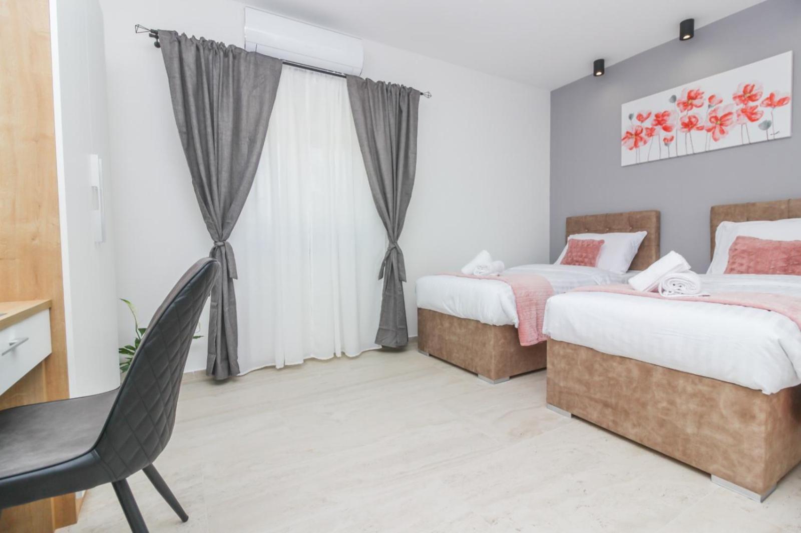Donji Zemunik Rooms Zemunik מראה חיצוני תמונה