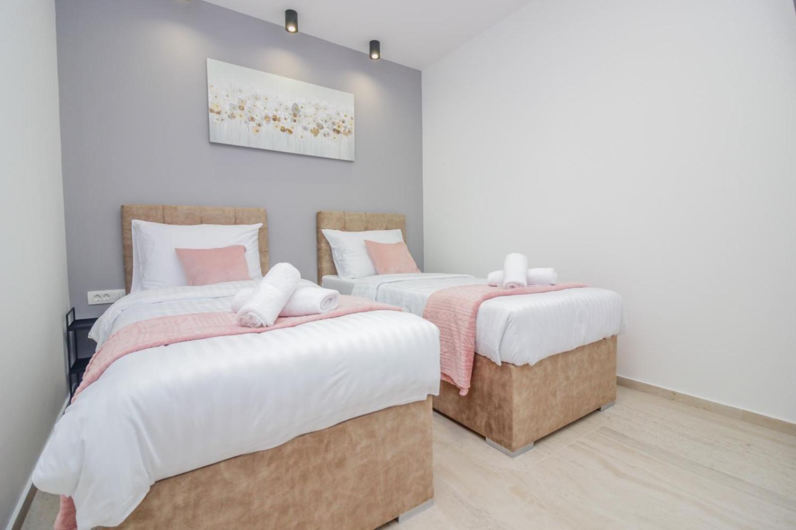Donji Zemunik Rooms Zemunik מראה חיצוני תמונה
